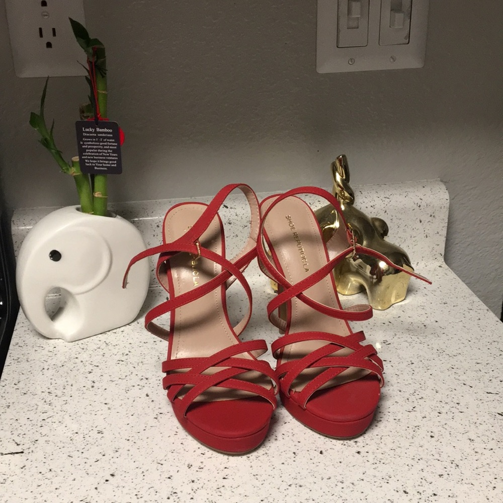 Red Pumps Size:7 Worn Once